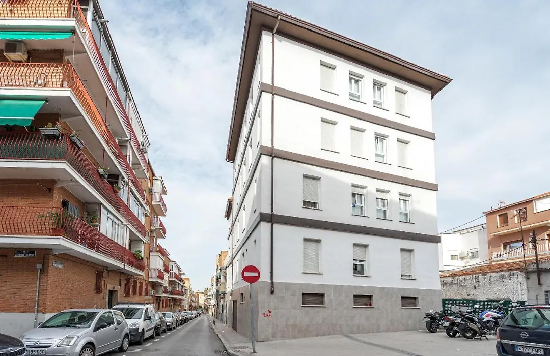 Mad Apartments By Olala Homes-1