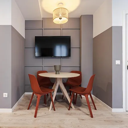 Mad Apartments By Olala Homes-3